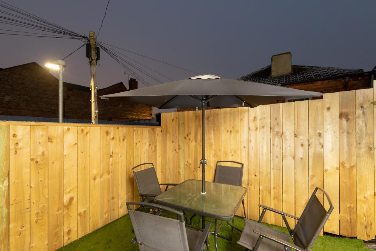Central Roof Terrace Apartment Stockton-on-Tees Buitenkant foto